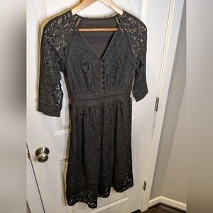 METISU Black Lace Midi Dress VNeck 3/4 Sleeve Size Small